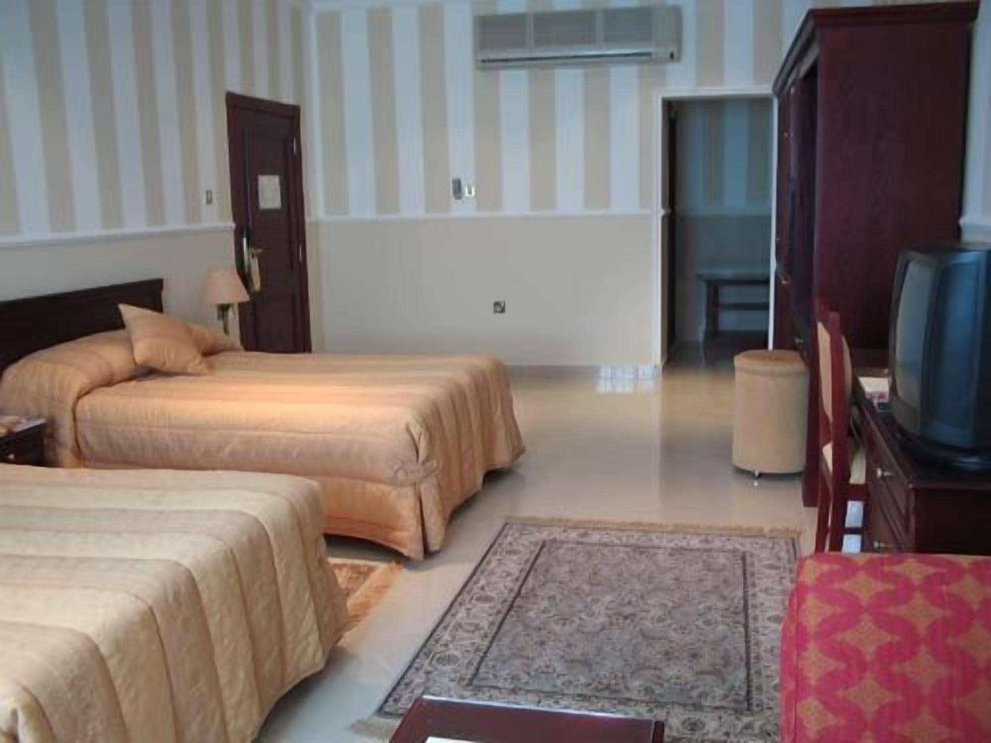 Al Bustan Hotel Ad-Dauha Zewnętrze zdjęcie
