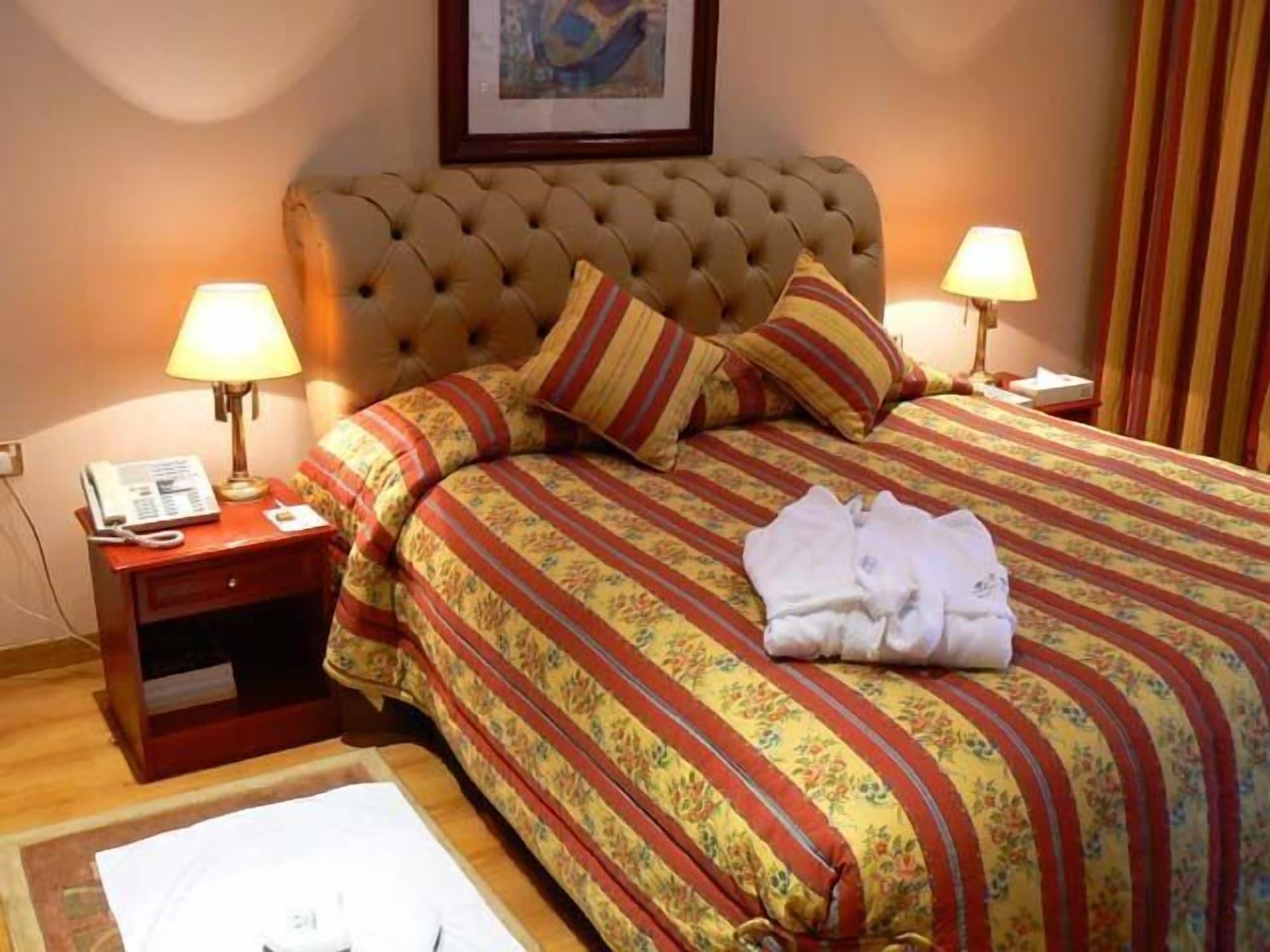 Al Bustan Hotel Ad-Dauha Zewnętrze zdjęcie