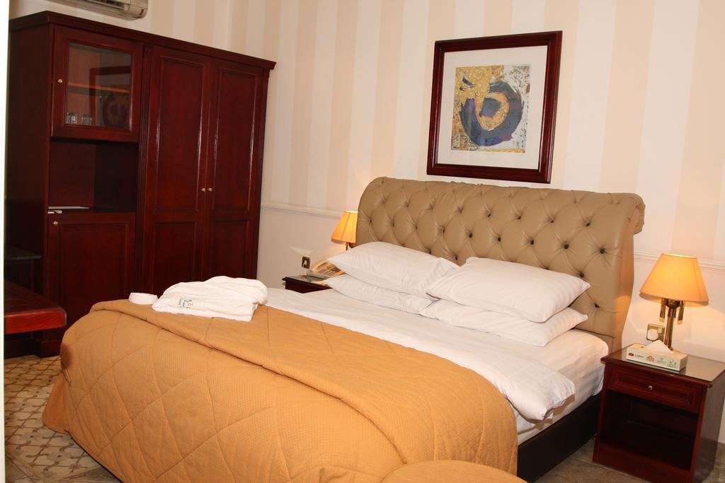 Al Bustan Hotel Ad-Dauha Zewnętrze zdjęcie